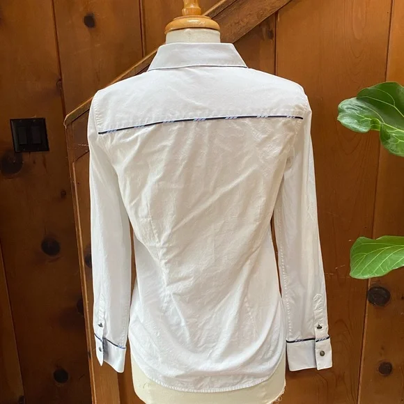 Brooks Brothers Red Fleece Button Up Shirt with Tie Ribbon Accents - Picture 5 of 7